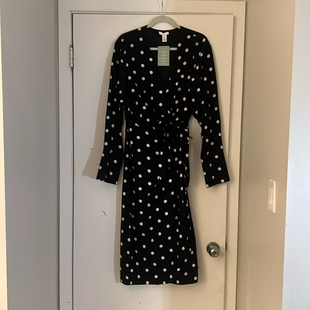 H&M Tie Wrap Detail Dress